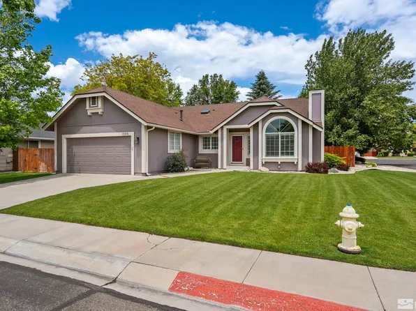 1135 Wisteria Dr, Minden, NV 89423