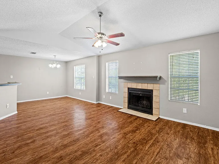 4208 Duval Rd #C — Photo 3