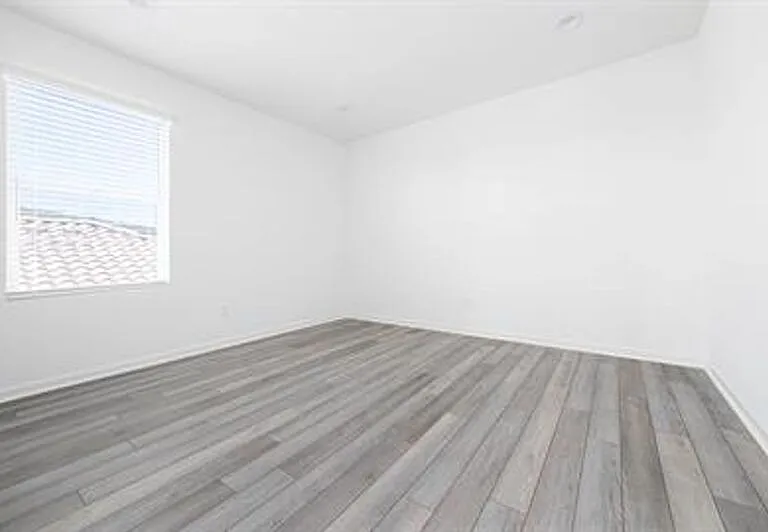 1018 Crestline Rd — Photo 14