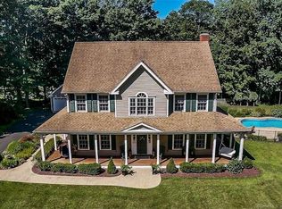 52 Sunset Hill Rd, Bethel, CT 06801