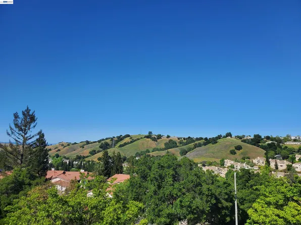 4340 Terra Granada Dr APT 1B, Walnut Creek, CA 94595