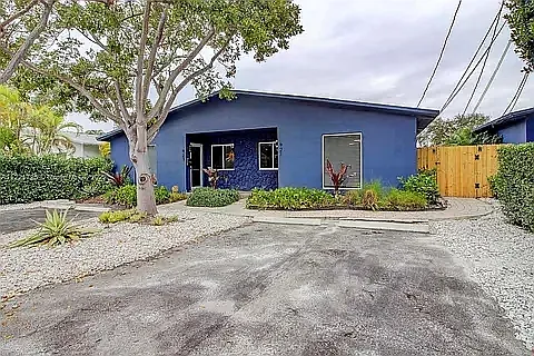 3 bed, 1570 sqft, $2,995 — Photo 4
