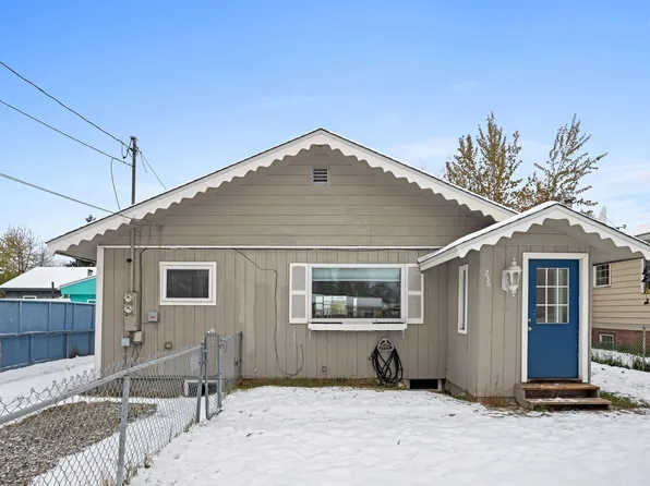 236 Ina St, Fairbanks, AK 99701