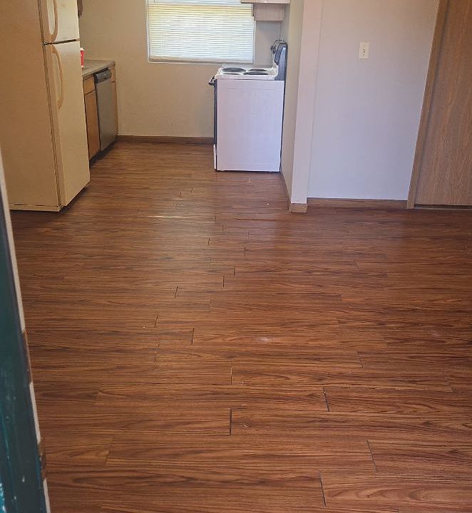 1st image of 1617 6th Ave #5