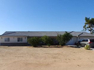 14821 Gayhead Rd, Apple Valley, CA 92307