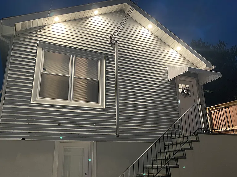 290 Clifton Ave — Photo 19