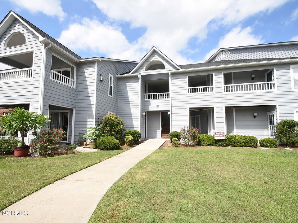 1st image of 111 Breezewood Dr APT E