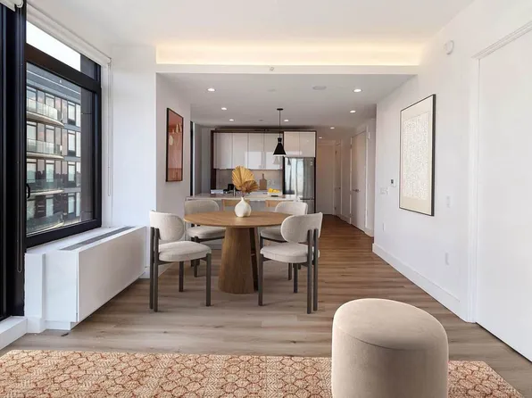 224 East 135th Street image 2 of 21