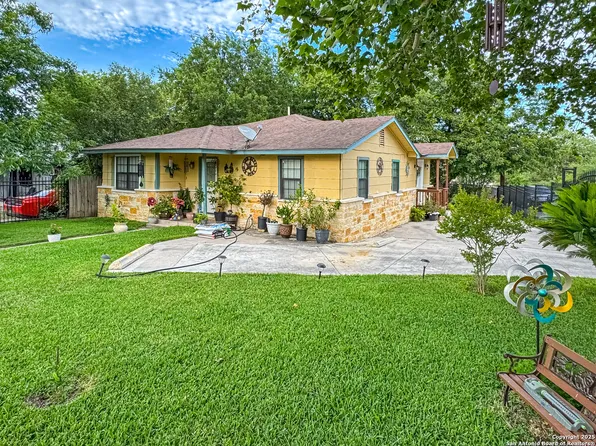 602 HORTENCIA AVE, San Antonio, TX 78237