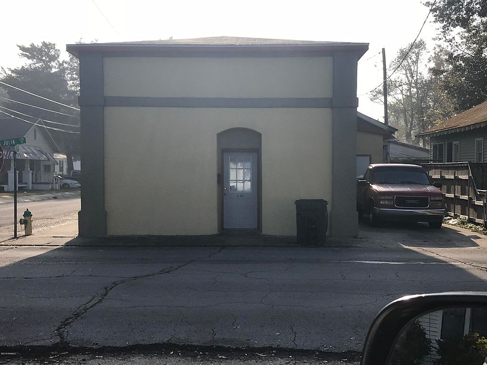 1st image of 601 Julia St