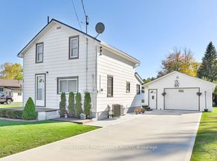 36 Jones St, Addington Highlands, ON K0H1P0