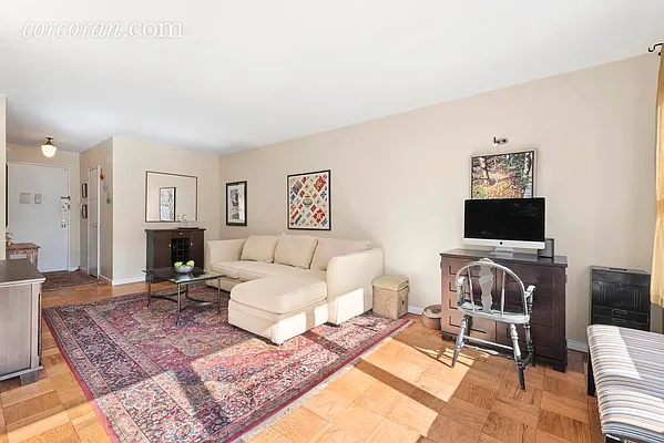 Sold by Corcoran | media 2