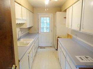 79 South St, Cary, IL 60013