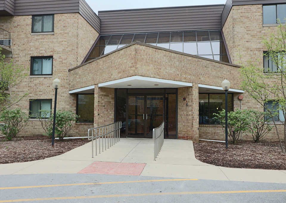 1st image of 5600 Astor Ln APT 311