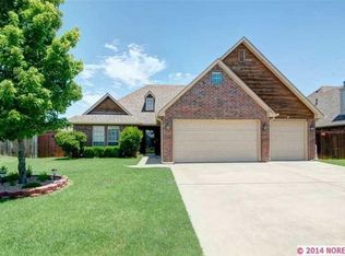 8807 N 143rd Ave E, Owasso, OK 74055