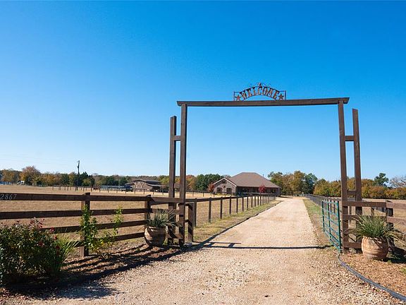 4th image of 2867 County Road 4762