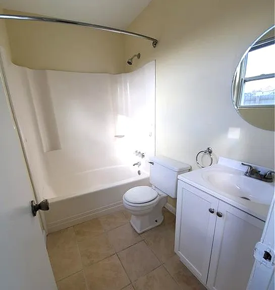 1613 Dominion Ct — Photo 8
