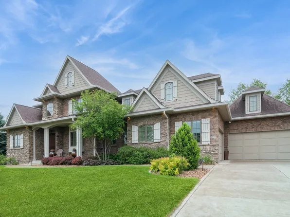 3123 162nd St, Urbandale, IA 50323