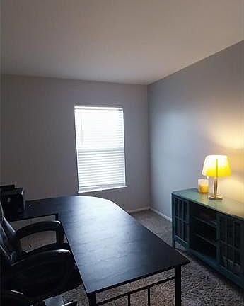 3rd image of 2848 Dolfield Dr
