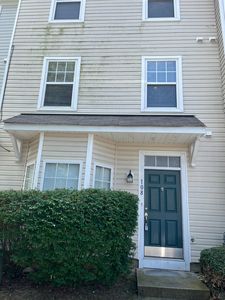 8621 Neuse Club Ln APT 108, Raleigh, NC, 27616