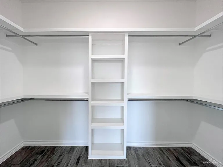 3610 S Veterans Blvd #5 — Photo 6