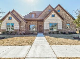 6874 King Ranch Rd, North Richland Hills, TX 76182