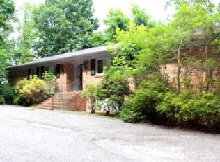 236 Randy Dr APT B, Hendersonville, NC 28791