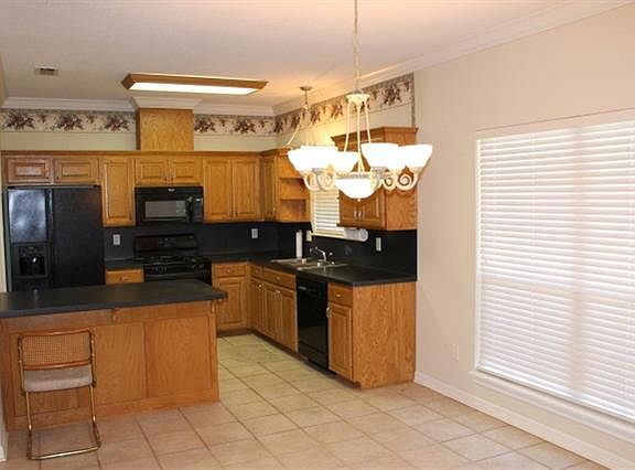 5th image of 175 Oak Hill Ln
