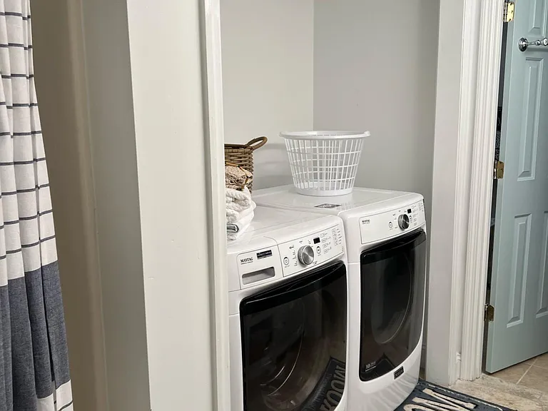 Wildwood Dr — Photo 18