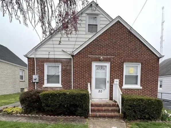 20 S Elm St, Fords, NJ 08863