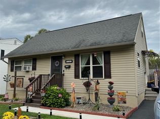 302 Inwood Dr, Syracuse, NY 13219
