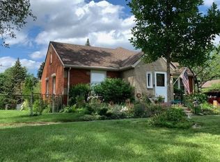 29880 Joy Rd, Livonia, MI 48150