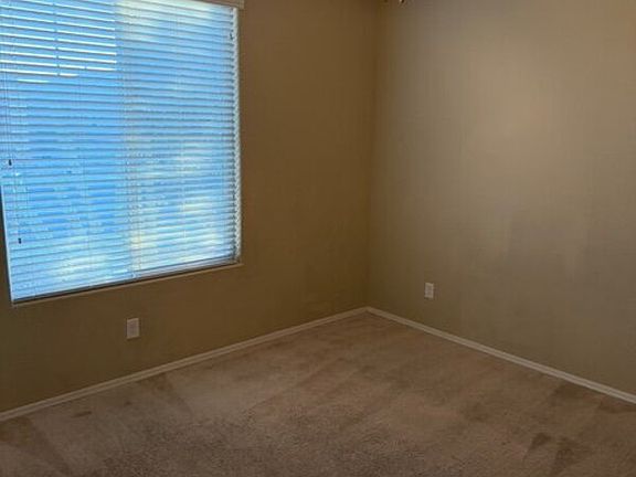 5th image of 2764 E Cherry Hill Dr