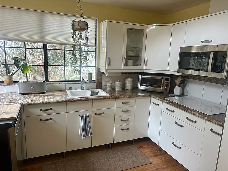 2913 Union St #1/2 — Photo 5