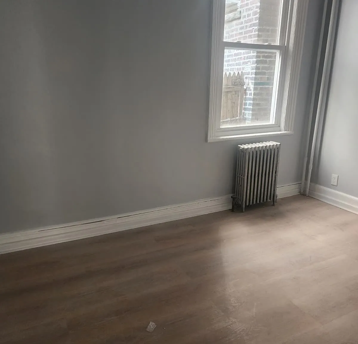 45 Linden St — Photo 2