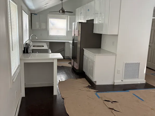 4985 SE Capstan Ave, Stuart, FL 34997