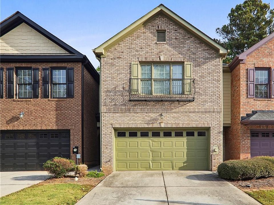 1st image of 1669 Oakbrook Lake Dr