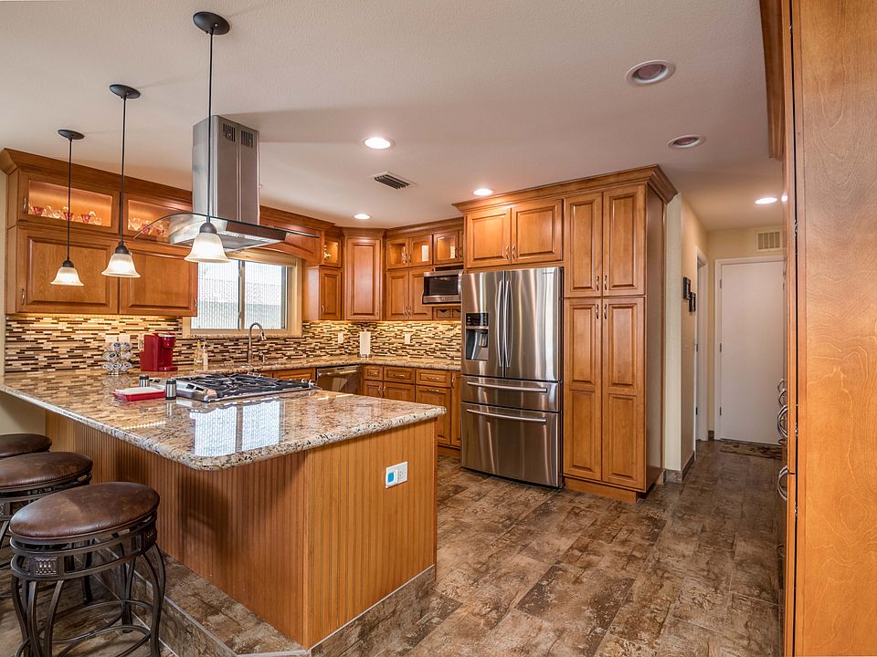 2557s.f. 4 BD Remodel 2015