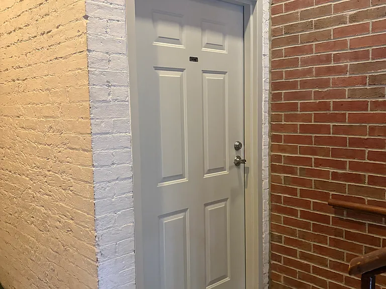 437 Clark St #A — Photo 3