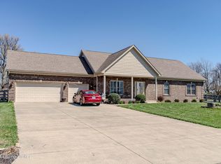 130 Sunray Dr, Shepherdsville, KY 40165