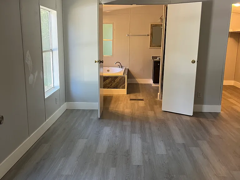 1303 Woodchuck Ave #4 — Photo 8