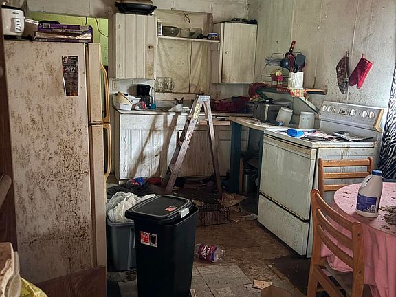 5th image of 615 Calhoun Ave