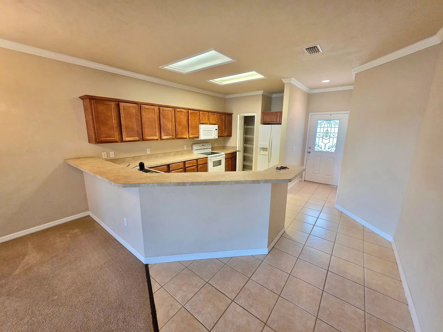 1522 Northwest 120th Way - 1 — Photo 3