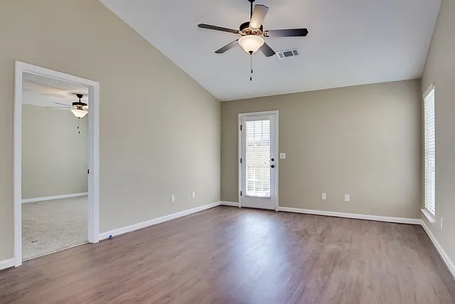138 Brow Tine Ct — Photo 10