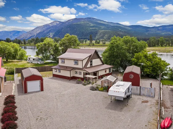 317 E Stanton St, Plains, MT 59859