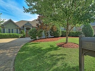 2111 Highland Falls Ct, Johnson City, TN 37615