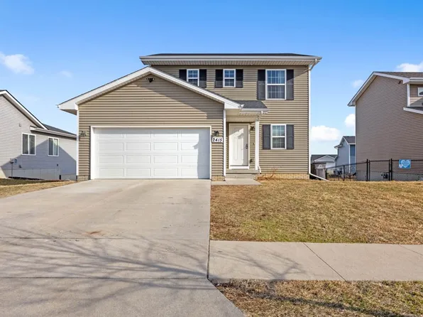 2415 River Meadows Dr, Des Moines, IA 50320
