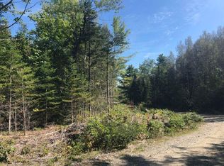 8 Ryan Ln, Surry, ME 04684