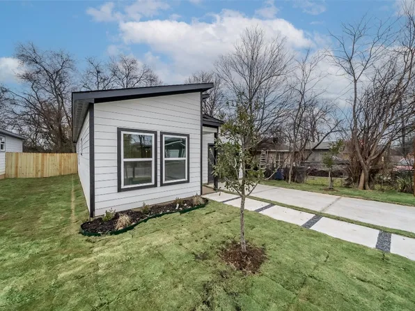 3327 Beall St, Dallas, TX 75223