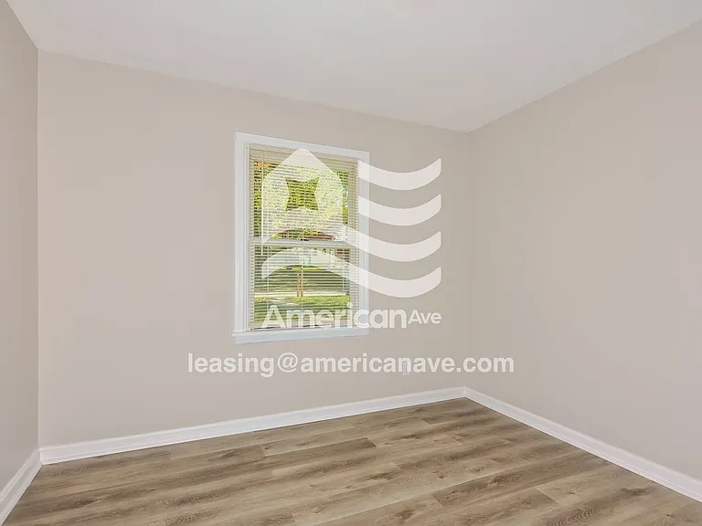 470349_012_wm_-_bedroom_13252259.jpg